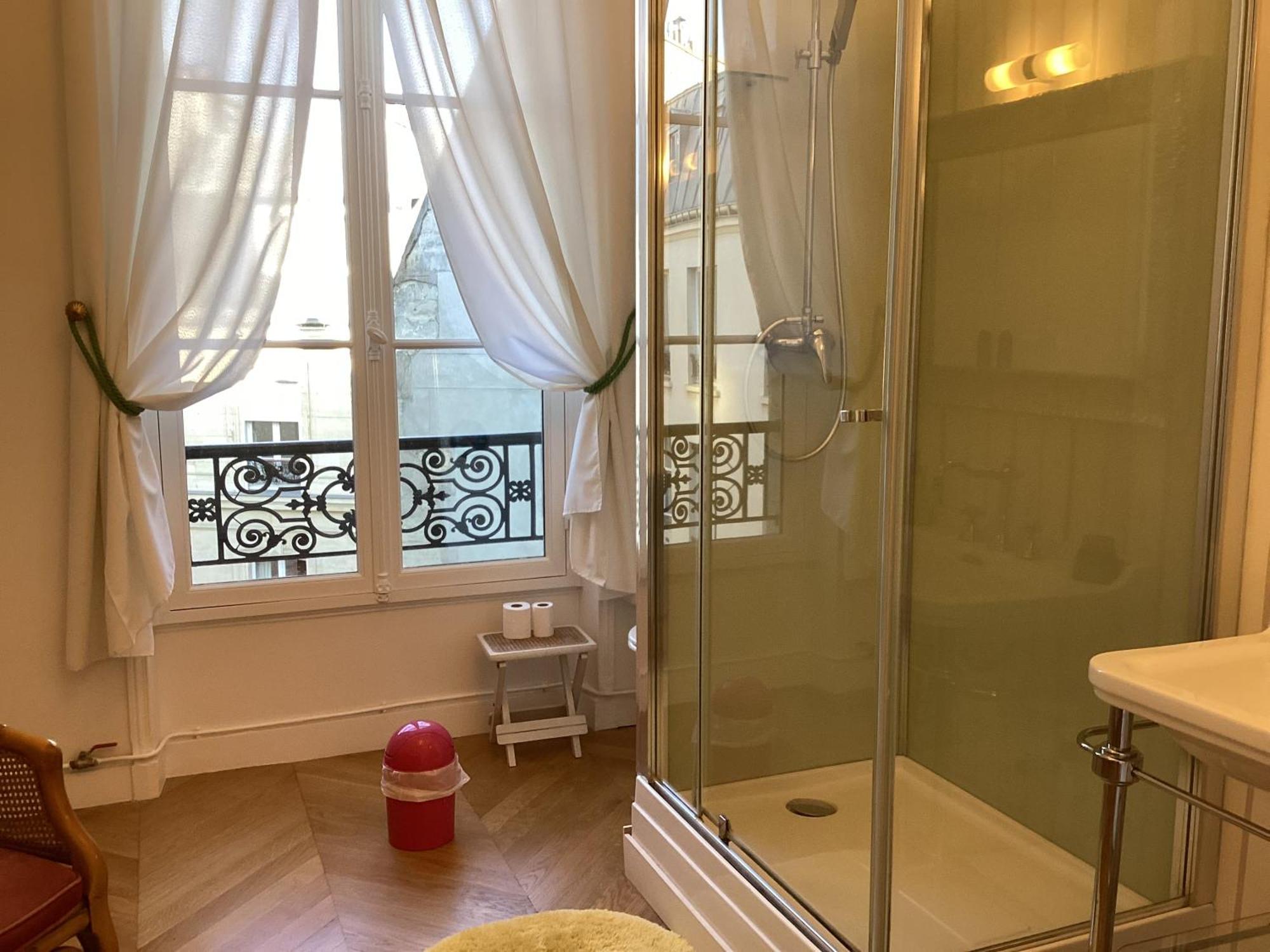 Bed And Breakfast Paris Quartier Champs-Elysees Экстерьер фото